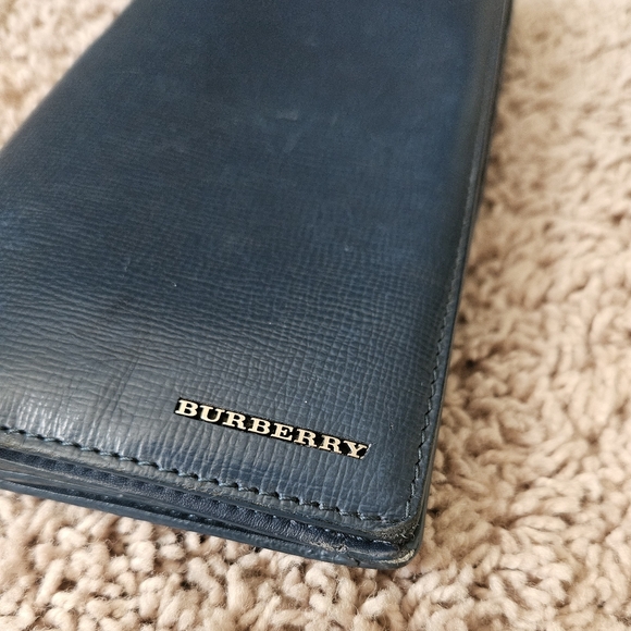 Burberry Blue Leather Wallet - Picture 4 of 11